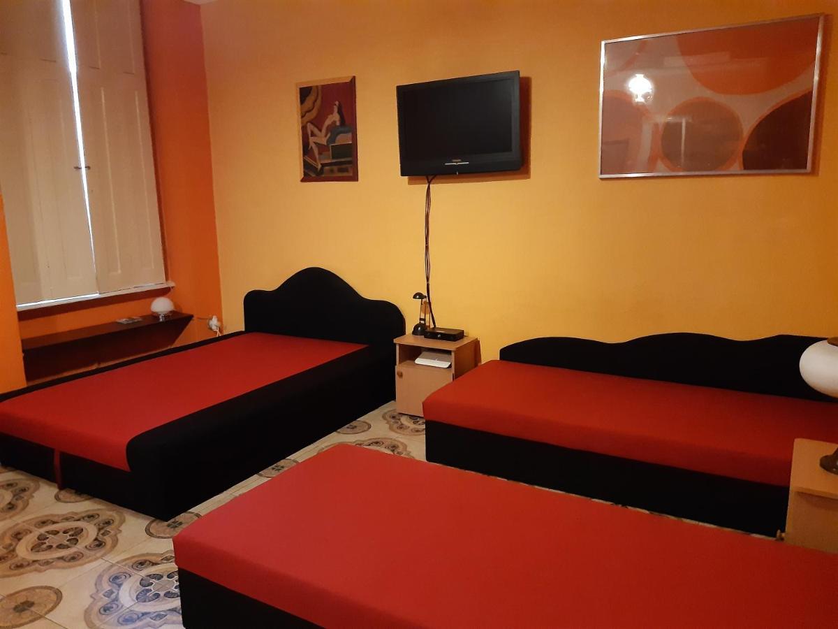 בודפשט Astoria Centrum Studio Apartment מראה חיצוני תמונה